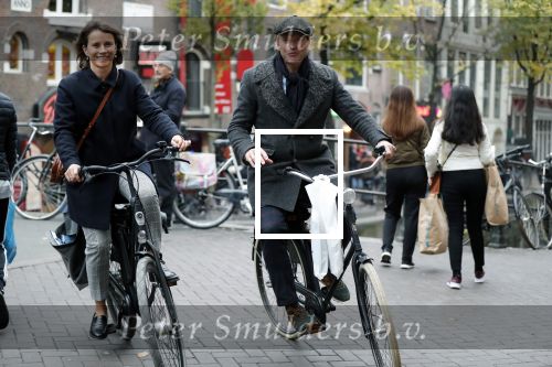 Amsterdam 5 november 2018
Presentatie Linda Man door Linda de Mol en Beau v erven Dorens. Beau had zijn vrouw Selly en kinderen meegenomen