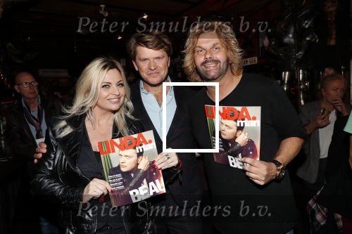 Amsterdam 5 november 2018
Presentatie Linda Man door Linda de Mol en Beau v erven Dorens. Bobbi Eden met partner Mark Laurenz