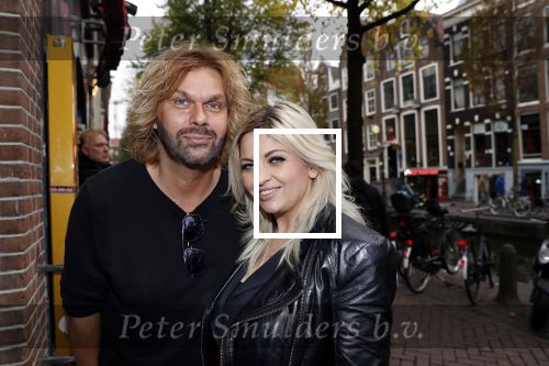 Amsterdam 5 november 2018
Presentatie Linda Man door Linda de Mol en Beau v erven Dorens. Bobbi Eden met partner Mark Laurenz