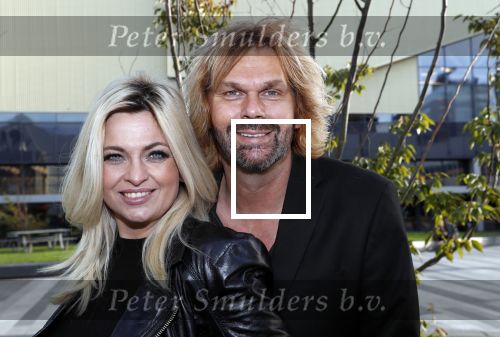 Utrecht 31 oktober 2018
Bobbi Eden en haar man Mark Laurenz met haar nieuwe boek in de jaarbeurs.