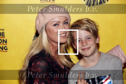 Scheveningen 17 oktober 2018
2 jaar de Lion King in het afas circustheater. Bridget Maasland met zoon Mees