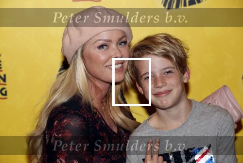 Scheveningen 17 oktober 2018
2 jaar de Lion King in het afas circustheater. Bridget Maasland met zoon Mees