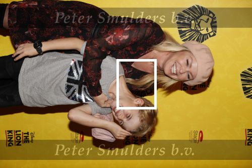 Scheveningen 17 oktober 2018
2 jaar de Lion King in het afas circustheater. Bridget Maasland met zoon Mees