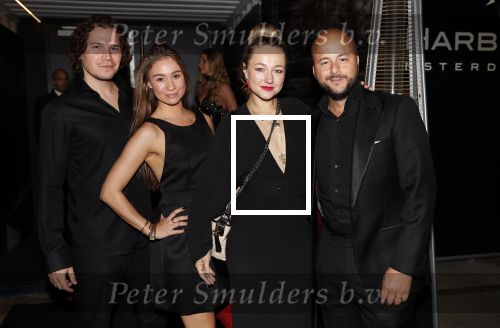 Amsterdam 8 oktober 2018
JFK Gala in de harbour Club. Wilfred Genee ontvangt uit handen van Prins Bernhard de prijs voor man van het jaar. Marieke Elsinga presenteert het gala. John Karthaus en Carolien Spoor