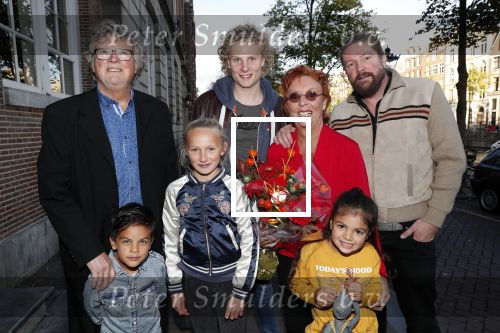 Amsterdam 18 oktober 2018
Boekpresentatie Carry tefsen in het Compagnie theater. carry met familie