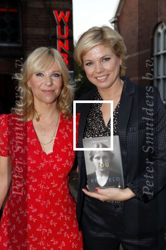 Amsterdam 18 oktober 2018
Jessica v Geel , partner van Claudia de Breij heeft boek geschreven i love You.