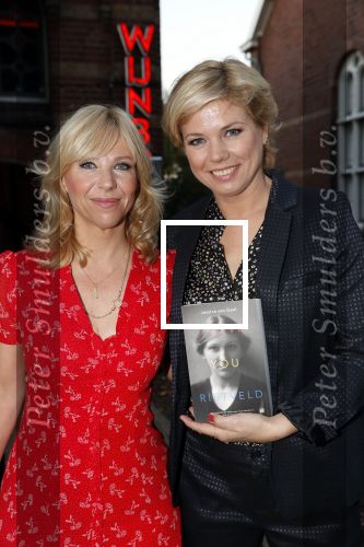 Amsterdam 18 oktober 2018
Jessica v Geel , partner van Claudia de Breij heeft boek geschreven i love You.