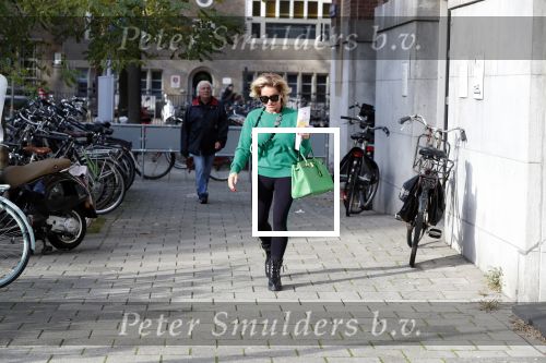 Amsterdam 6 november 2018
Connie Witteman gaat naar het medisch centrum Roelof Hart. Haar voet is uit het gips.
