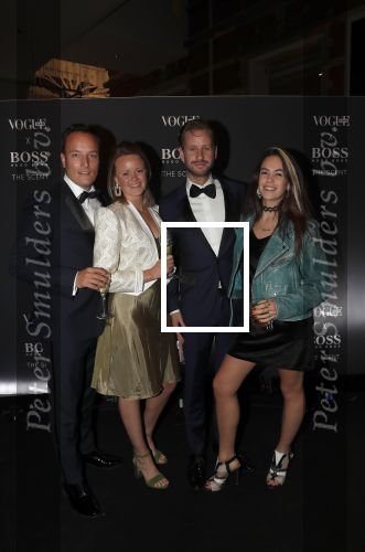 Amsterdam 1 november 2018
Voque en Hugo Boss avond in het stedelijk museum. Daan Boom met vrienden
