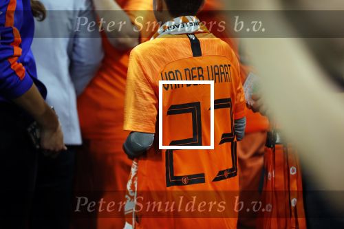 Amsterdam 13 oktober 2018
Nederland - Duitsland in de Johan Cruijff arens . eindstand 3-0
Na de Wedstrijd werden Dirk Kuyt en Rafael v d Vaart  gehuldigd. Dirk had zijn vrouw Gertrude en kinderen meegenomen. Rafael had zijn vriendin Estavan Polman en zijn kinderen Damian en Jesslynn meegenomen . Ook zijn ouders en schoonouders waren erbij.
