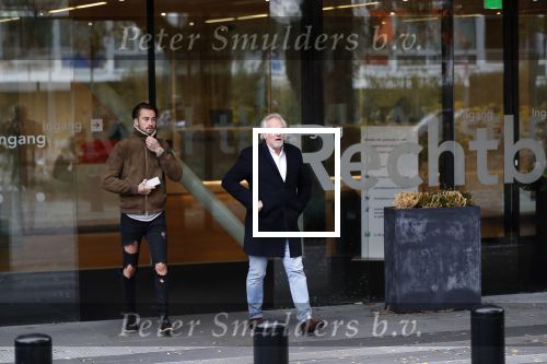 Amsterdam 7 november 2018
Dave Roelvink bij de rechtbank van Amsterdam waar hij voor moet komen voor rijden onder invloed en snelheid. Dave met zijn manager Frank Wisse