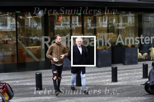 Amsterdam 7 november 2018
Dave Roelvink bij de rechtbank van Amsterdam waar hij voor moet komen voor rijden onder invloed en snelheid. Dave met zijn manager Frank Wisse