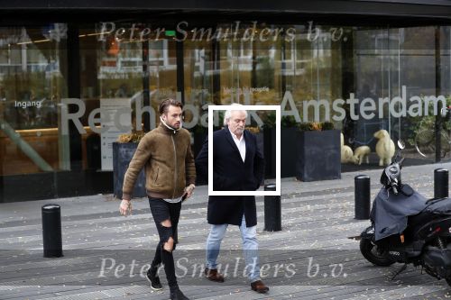 Amsterdam 7 november 2018
Dave Roelvink bij de rechtbank van Amsterdam waar hij voor moet komen voor rijden onder invloed en snelheid. Dave met zijn manager Frank Wisse