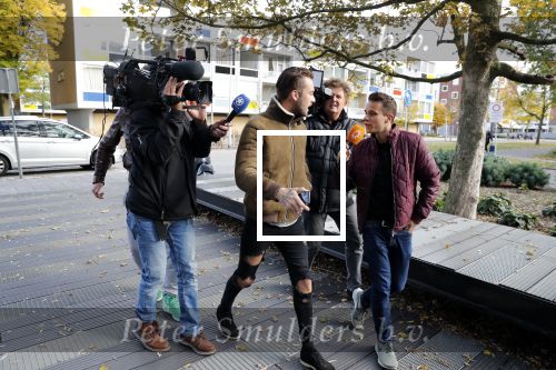 Amsterdam 7 november 2018
Dave Roelvink bij de rechtbank van Amsterdam waar hij voor moet komen voor rijden onder invloed en snelheid. Aran Bade van RTL Boulevard