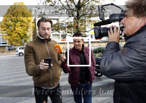 Amsterdam 7 november 2018
Dave Roelvink bij de rechtbank van Amsterdam waar hij voor moet komen voor rijden onder invloed en snelheid. Aran Bade van RTL Boulevard
