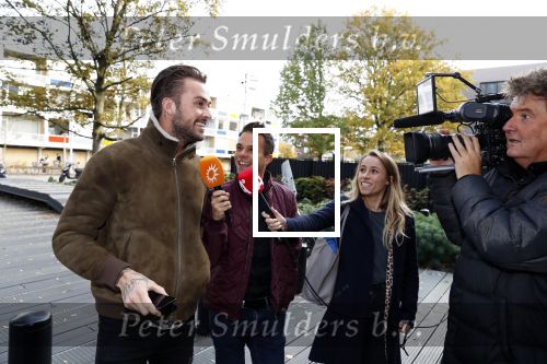 Amsterdam 7 november 2018
Dave Roelvink bij de rechtbank van Amsterdam waar hij voor moet komen voor rijden onder invloed en snelheid. Aran Bade van RTL Boulevard