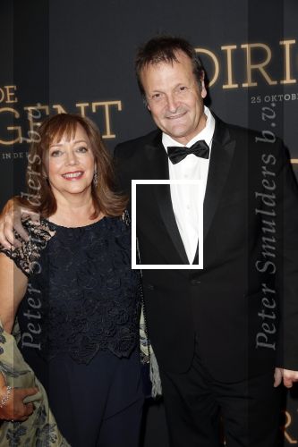 Amsterdam 23 oktober 2018
Premiere de dirigent in Tuschinski. Maria Peters en partner Dave Schram en zoon Quinten Schram