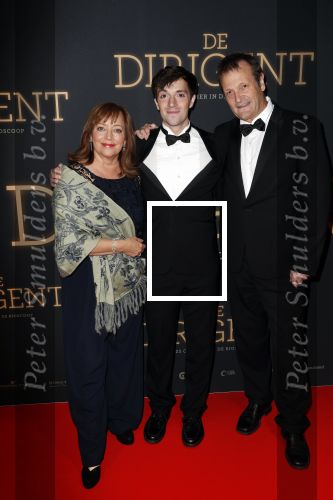 Amsterdam 23 oktober 2018
Premiere de dirigent in Tuschinski. Maria Peters en partner Dave Schram en zoon Quinten Schram