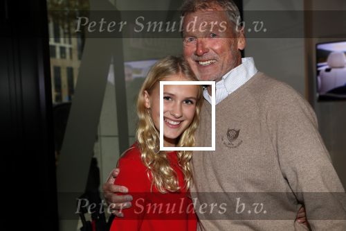 Amsterdam 30 oktober 2018
Boekpresentatie Kelly Weekers. Haar man John Ewbank reikte het eerste boek uit. Day Ewbank met haar opa