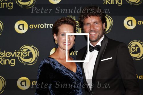 Amsterdam 11 oktober 2018
Uitreiking televizierring in AFAS LIVE.
Beau v Erven Dorens in de grote winnaar. Dennis Wilt met vriendin