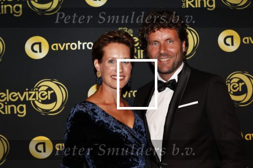 Amsterdam 11 oktober 2018
Uitreiking televizierring in AFAS LIVE.
Beau v Erven Dorens in de grote winnaar. Dennis Wilt met vriendin