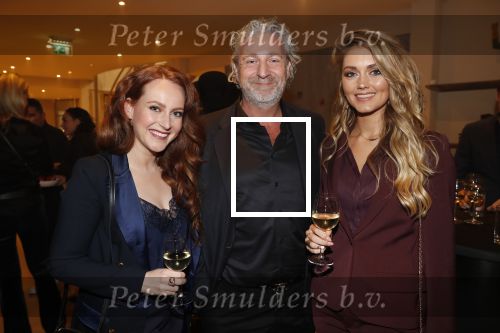 Amsterdam 8 november 2018
Presentatie nieuwe sieradenmerk van Rodrigo Otazu Mr O in het pand van Buddha to Buddha. Dian Biemans en zangeres Chelsea met Mark Teurlings