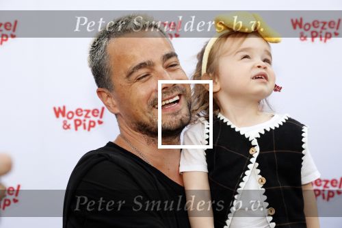 Den Haag 14 oktober 2018
Premiere Woezel en pip in koninklijke schouwburg Den haag. Dinand en Lucy Woesthoff kwam met hun 2 jongste kinderen.