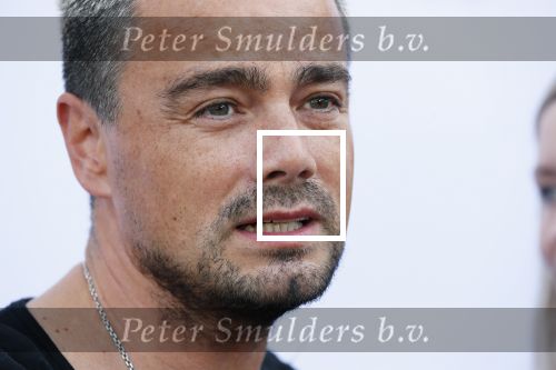 Den Haag 14 oktober 2018
Premiere Woezel en pip in koninklijke schouwburg Den haag. Dinand en Lucy Woesthoff kwam met hun 2 jongste kinderen.