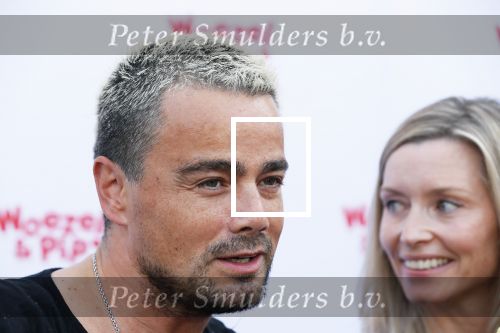 Den Haag 14 oktober 2018
Premiere Woezel en pip in koninklijke schouwburg Den haag. Dinand en Lucy Woesthoff kwam met hun 2 jongste kinderen.
