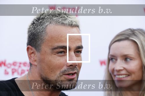 Den Haag 14 oktober 2018
Premiere Woezel en pip in koninklijke schouwburg Den haag. Dinand en Lucy Woesthoff kwam met hun 2 jongste kinderen.