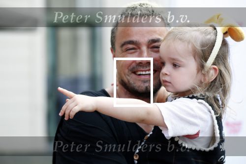 Den Haag 14 oktober 2018
Premiere Woezel en pip in koninklijke schouwburg Den haag. Dinand en Lucy Woesthoff kwam met hun 2 jongste kinderen.