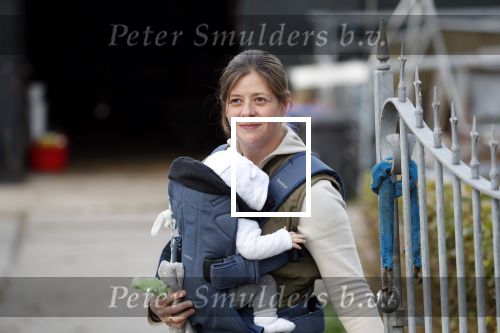 Wijdewormer 19 oktober 2018
Marnix Knetemann aan het werk op zijn boerderij. Zij zus Elise komt op bezoek met haar pas geboren baby.