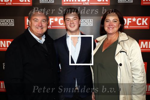 Amsterdam 25 oktober 2018
Premiere Victor Mids in AFAS live. Erwin v Lambaart met vrouw en zoon