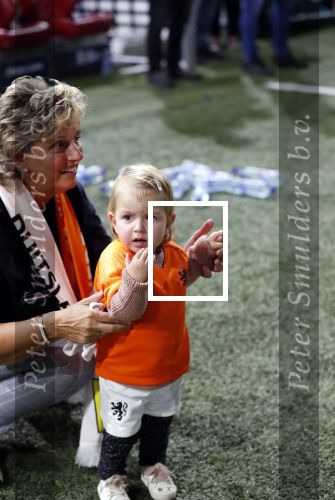 Amsterdam 13 oktober 2018
Nederland - Duitsland in de Johan Cruijff arens . eindstand 3-0
Na de Wedstrijd werden Dirk Kuyt en Rafael v d Vaart  gehuldigd. Dirk had zijn vrouw Gertrude en kinderen meegenomen. Rafael had zijn vriendin Estavan Polman en zijn kinderen Damian en Jesslynn meegenomen . Ook zijn ouders en schoonouders waren erbij.