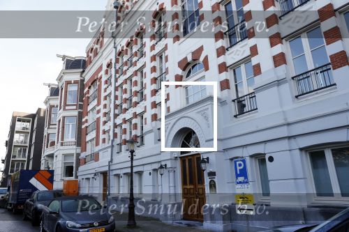 Amsterdam 8 november 2018
Appartement complex waar Estelle Cruijff voor haar deur overvallen en mishandeld is. Er hangen meerdere cameraâ€™s.