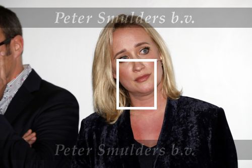Amsterdam 23 oktober 2018
Boekpresentatie van Antoinette Scheulderman in de soho House . Eva Jinek overhandigt haar het eerste boek.