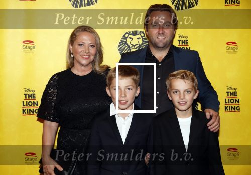 Scheveningen 17 oktober 2018
2 jaar de Lion King in het afas circustheater. Fiona Hering met man en kinderen
