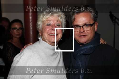 Amsterdam 18 oktober 2018
Boekpresentatie Carry tefsen in het Compagnie theater. Frank Houtappels met actrice