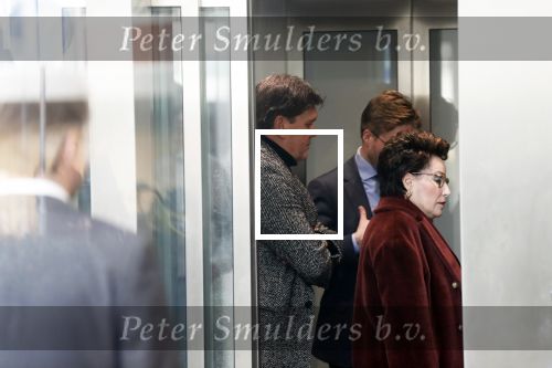 Amsterdam 13 november 2018
Frank Masmeijer komt met zijn advocaat Carry Knoops aan bij de rechtbank. Heel veel pers vangt hem op. Hij wordt daarna meteen uitgeleverd aan Belgie.