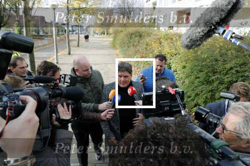 Amsterdam 13 november 2018
Frank Masmeijer komt met zijn advocaat Carry Knoops aan bij de rechtbank. Heel veel pers vangt hem op. Hij wordt daarna meteen uitgeleverd aan Belgie.