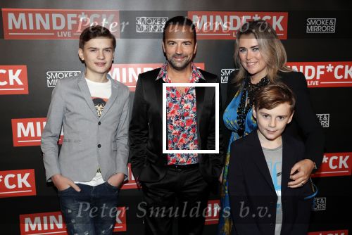 Amsterdam 25 oktober 2018
Premiere Victor Mids in AFAS live. Gerard Ekdom met vrouw en zoons