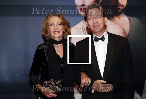 Amsterdam 22 augustus 2018
Premiere Evita in carre. Gerrie v d Klei met een kennis