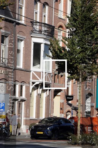 Amsterdam 16 oktober 2018
Gordon opent binnenkort een burger restaurant (the burger room) naast Blushing . Daarboven gaat hij 3 apparrtementen bouwen .