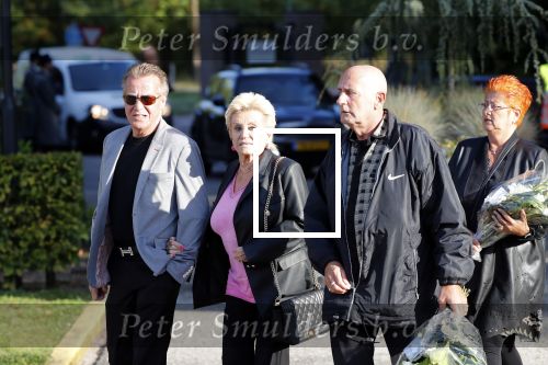 Leusden 4 en 5 oktober 2018
Herdenkingsdienst en crematie van Koos Alberts in crematorium Leusden. hanny Veerkamp met man