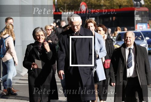 Amsterdam 27 oktober 2018
Herdenkingsdienst voor Wim Kok in het Concertgebouw van Amsterdam. Hans van den Broek en partner Josee van Schendel