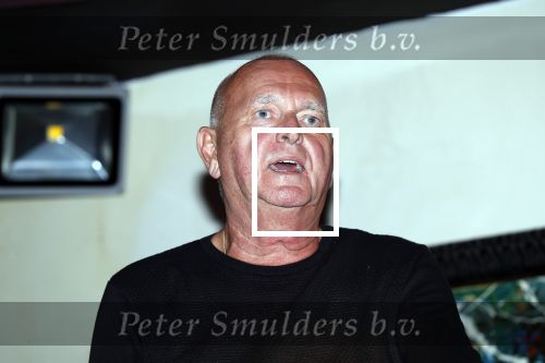 Amsterdam 1 november 2018
Boekpresentatie Frank Waals op Rembrandtplein.  Aanwezig oa Harrie Klooster Barry Stevens Inge Ipenburg en Mariska v Kolck