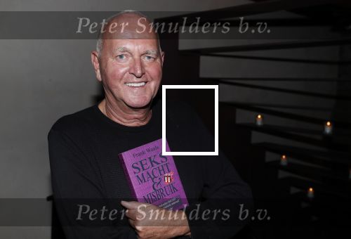 Amsterdam 1 november 2018
Boekpresentatie Frank Waals op Rembrandtplein.  Aanwezig oa Harrie Klooster Barry Stevens Inge Ipenburg en Mariska v Kolck