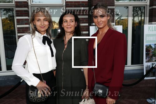 Amsterdam 4 oktober 2018
Gala ten bate van het Kluivert Dog rescue center op Curacao (patrick en Rosanna Kluivert) in het Pescana Hotel. Henriette en Estella Bergkamp en Nino Wilkes