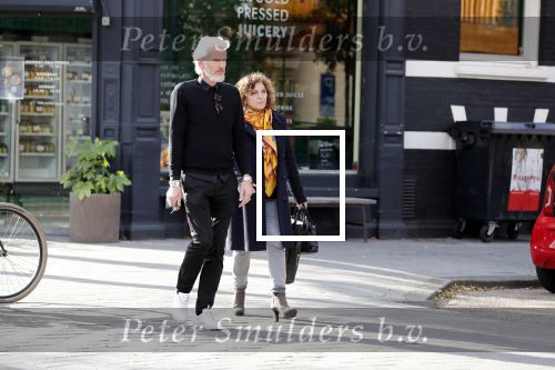 Amsterdam 3 oktober 2018
Henriette Tol met man op terras.