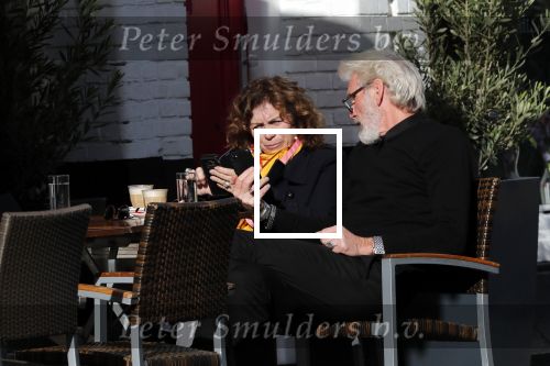 Amsterdam 3 oktober 2018
Henriette Tol met man op terras.